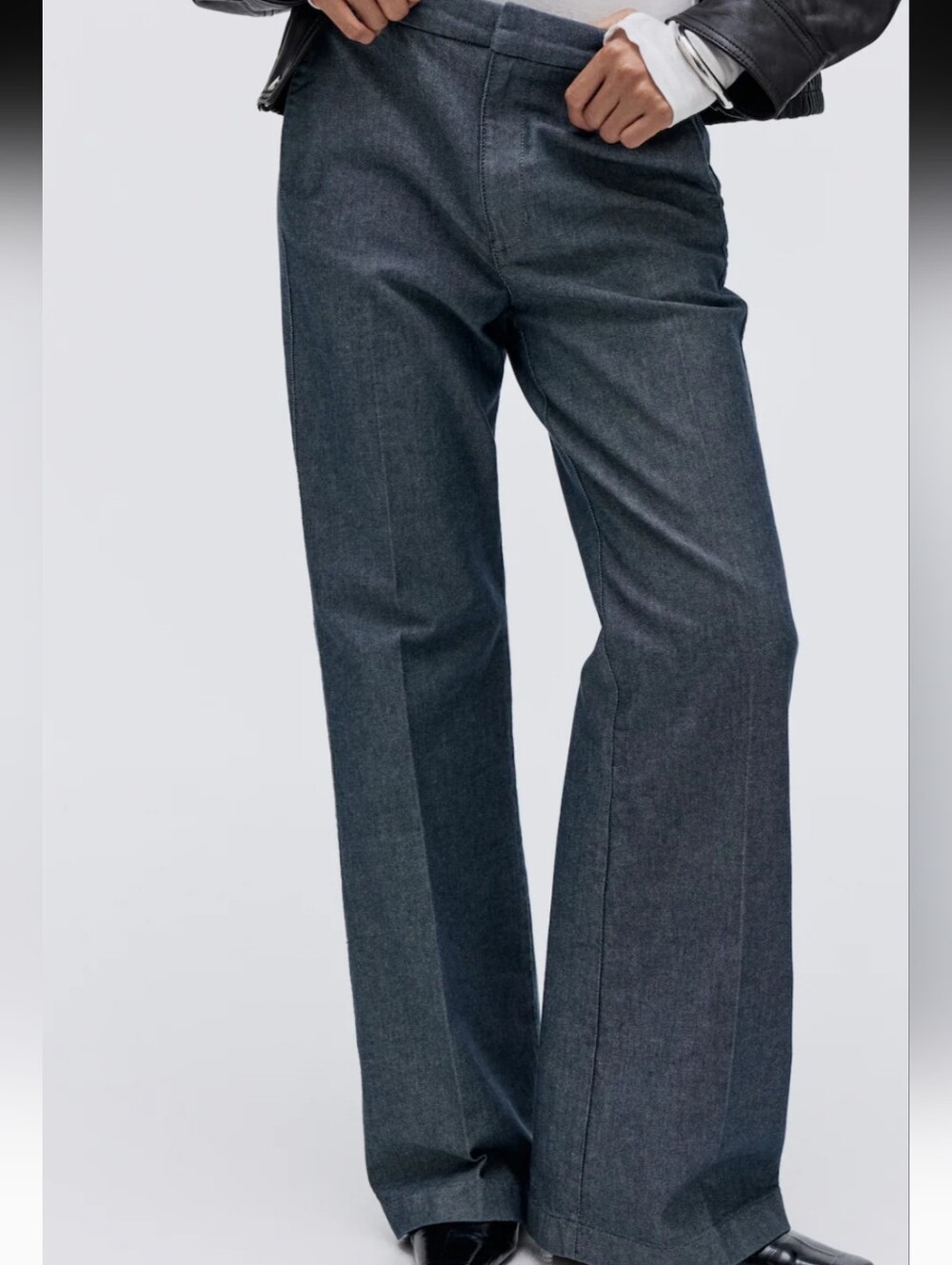 H&M  Denim Flare Jeans *NWT  *16